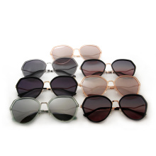 Diseñador de la marca gafas de sol hombres mujeres alta calidad Metal Frame uv400 lentes moda gafas de sol